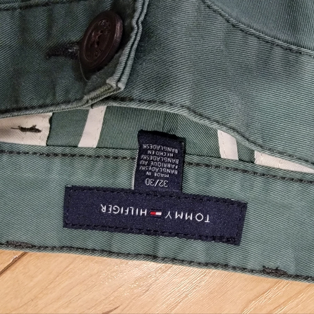 Tommy Hilfiger 32 x 30